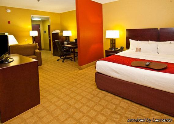Comfort Suites Tupelo Exterior photo