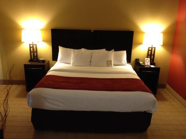 Comfort Suites Tupelo Room photo